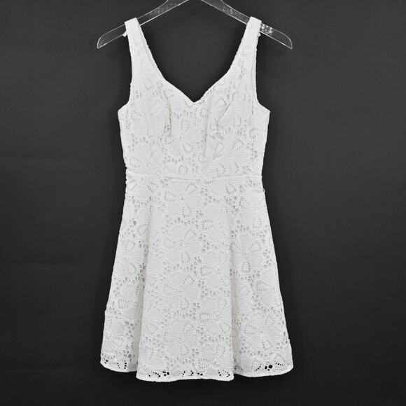 LILLY PULITZER‎ Marla Dress Size 2 Resort White Floral Lace Sleeveless Fit Flare - Picture 2 of 13